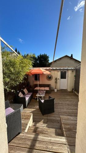 Maison mitoyenne proche Avignon