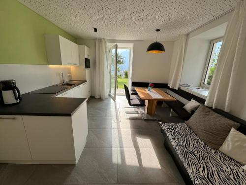 Kuchyň nebo kuchyňský kout v ubytování Lindenhof Residence Meran