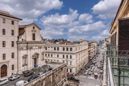 a view of a busy city street with cars at Hotel Centro Cavour Roma in Rome