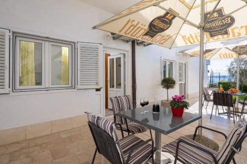 Gallery image of Villa Ruza in Makarska