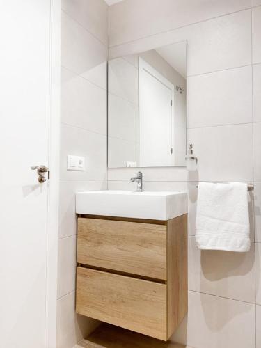 Apartamento junto a Ruzafa cerca del centro photo 18