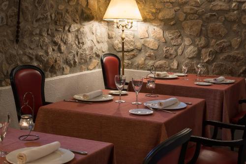 Restaurace v ubytování Mas Tapiolas