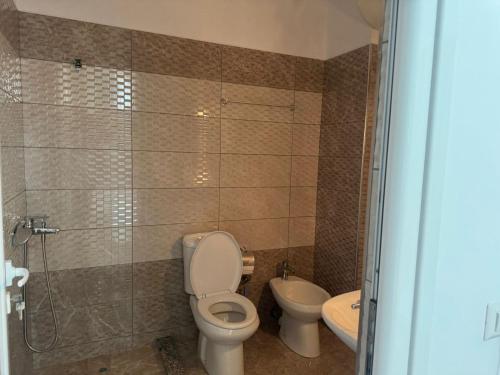 Gallery image of Xhulio Apartments in Sarandë