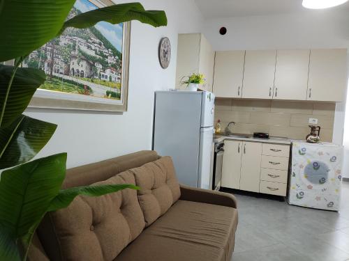 Nhà bếp/bếp nhỏ tại Guesthouse Shyti 2