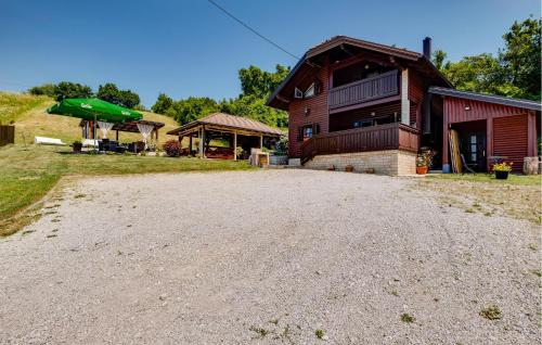 Lovely Home In Jastrebarsko With Wifi