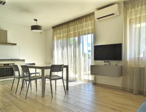 Casa Valovine- Beach Apartment Pula