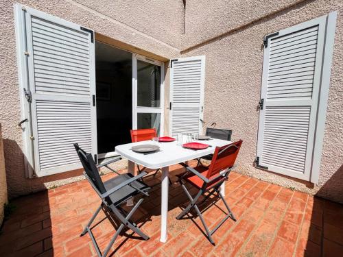 Appartement T2 avec terrasse, parking privé, à 600m de la plage - Idéal famille et animaux admis - FR-1-309-477