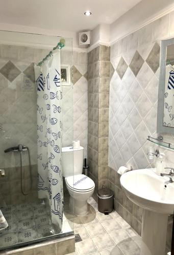 Ванная комната в Eleonas Apartments