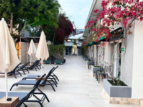Gambar di galeri bagi Tonoz Beach Hotel di Oludeniz