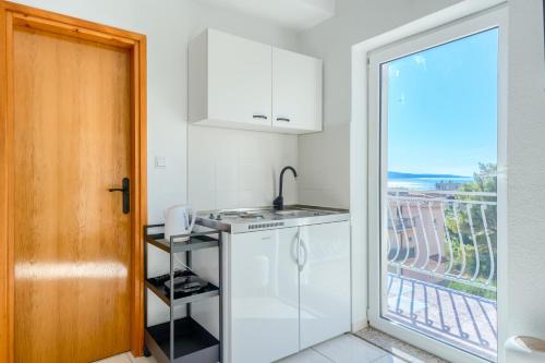 Sea View Apartments Makarska
