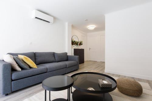 Premium 80sqm Apartment Opposite Martinez, Steps from Congress Center photo 22