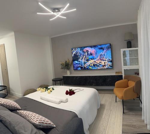 Premium 80sqm Apartment Opposite Martinez, Steps from Congress Center photo 39