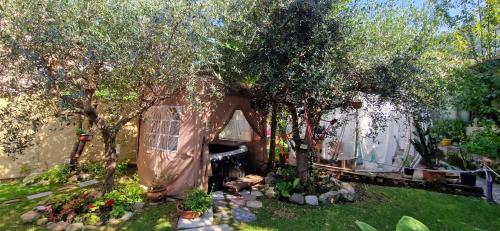 Сад в Sky Room - Carrara Bubble Room Tuscany Nel ex Convento delle Suore
