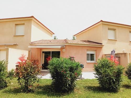 Appartement T2 bord de mer/piscines