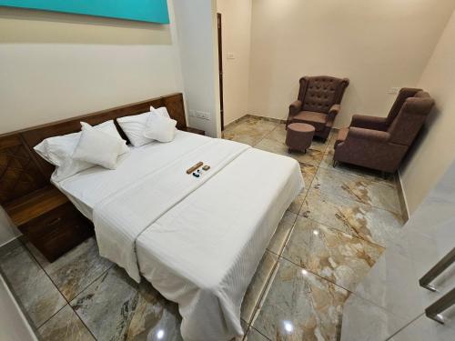 Zona de estar de Olive Residence, Near Lakeshore Hospital