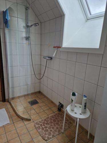 Koupelna v ubytování Naturnära enkel rum B&B i Uppsala Ramstalund