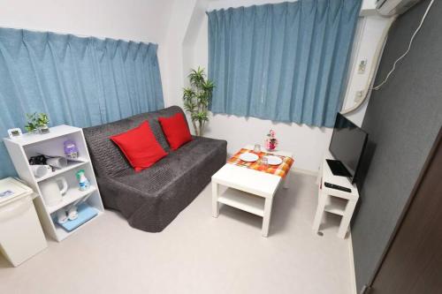 Super close to Dotonbori! Great location room#405