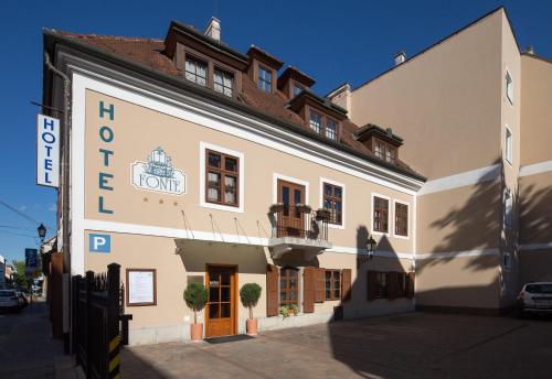 Budova, kde se hotel nachází
