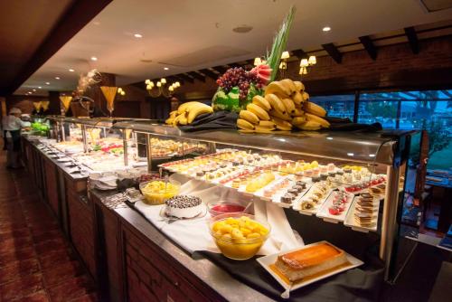 Mad på resortet eller i nærheden