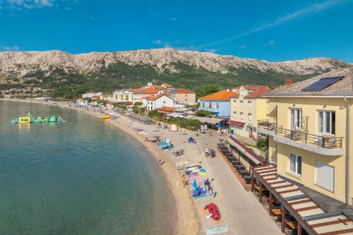 Deluxe Double Rooms in Castellum Besca