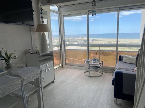 Duplex à 30m de la plage avec parking privé - FR-1-782-63