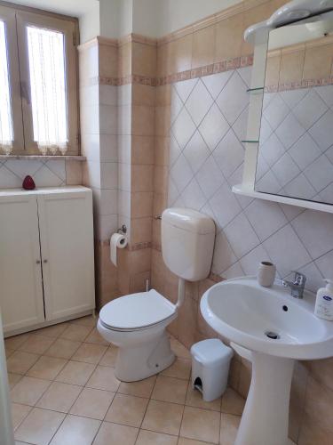 Bilik mandi di Casa Vacanze Valcomino