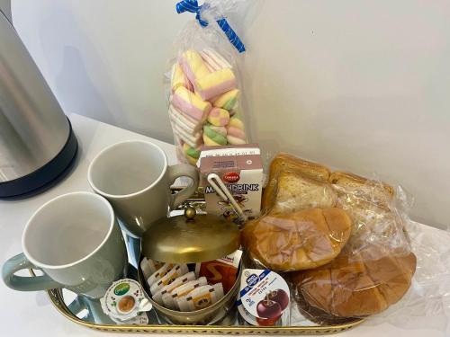 Cibo presso l'affittacamere o nelle vicinanze