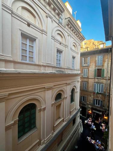 Pantheon 15