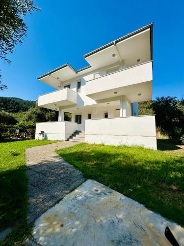 Olive Deluxe Villa Golden beach