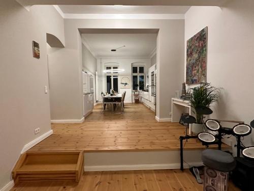 Große Stadtwohnung direkt am Mauerpark