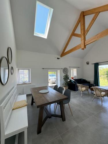Φωτογραφία από το άλμπουμ του Gîte de charme à la ferme - Duplex σε Landrévarzec