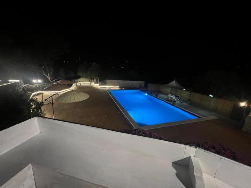Πισίνα στο ή κοντά στο Domus Arco Romano Guest House