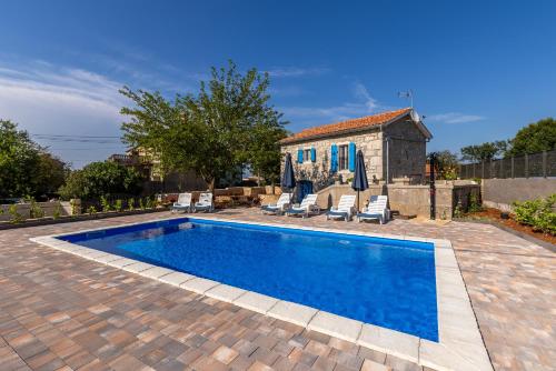 Stone house Villa Livia