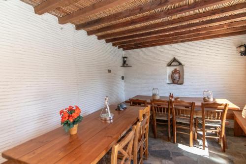 Gallery image of Windmill Villa in Tinos in Agios Sostis