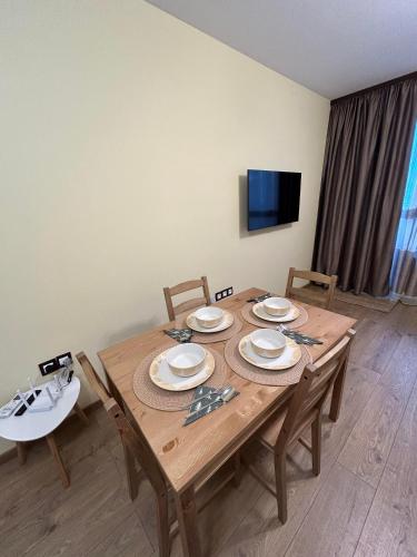 Μια τηλεόραση ή/και κέντρο ψυχαγωγίας στο New & Stylish Apartment Axel with Mountain Views