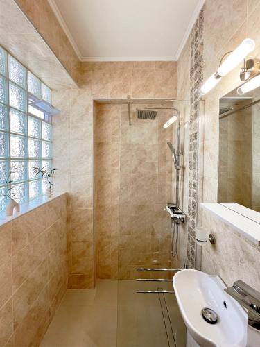 Chelona - Coastal Apartment