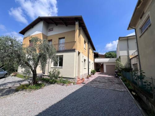 Το κτήριο όπου στεγάζεται  το bed & breakfast