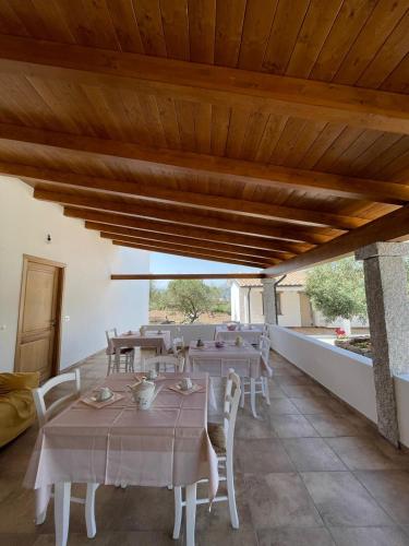 Agriturismo Sa Murta Dorgaliにあるレストランまたは飲食店