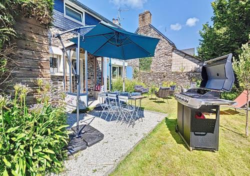 Photo de la galerie de l'établissement Au fil de l'eau, 5 min à pied du Lac de Guerlédan, à Caurel