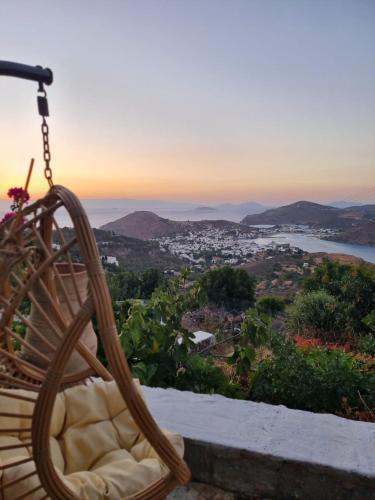 TRADITIONAL STUDIO Chora Patmos