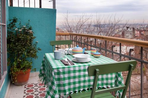 Foto Turquoise House Featured in Elle Decor Magazine 4