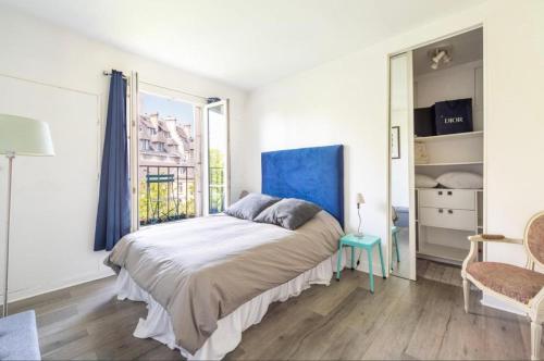 In front of Sacré Cœur - 2 Bedrooms in last floor