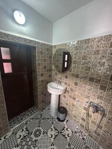 Koupelna v ubytování Riad Al Borj