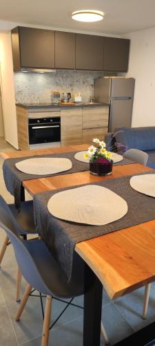 Dapur atau dapur kecil di Apartment Desanti 2 Valun