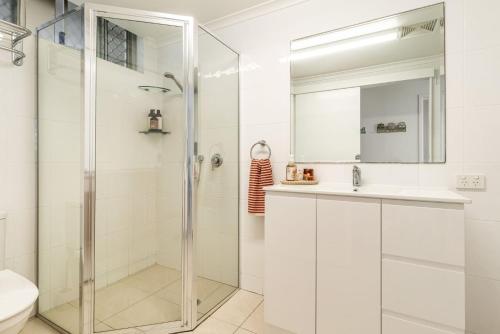 Ένα μπάνιο στο Craigmore 5 - Fantastic Ocean Views