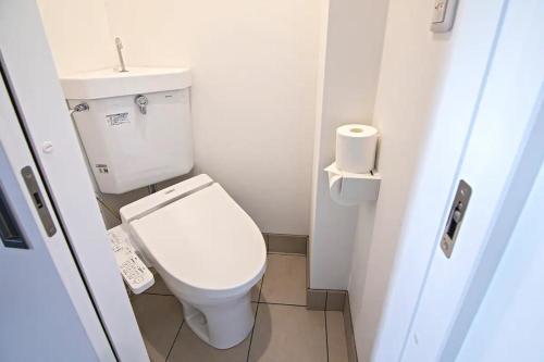 二条 秋 designer house 新築 2ROOM 1階庭付き 4人宿泊可能