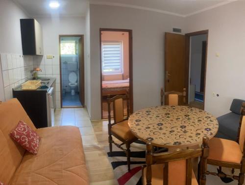 Φωτογραφία από το άλμπουμ του Apartmani Nais Zlatibor στο Ζλάτιμπορ
