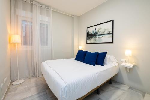 Holidays2Malaga Eduardo Ocon quiet&high Speed Wifi