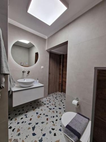 BRAND NEW 90m from the SEA 40m2