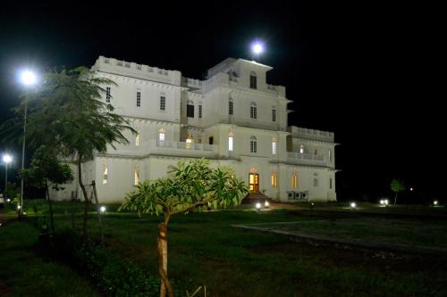 Un jardín fuera de Aaram Baagh Agra